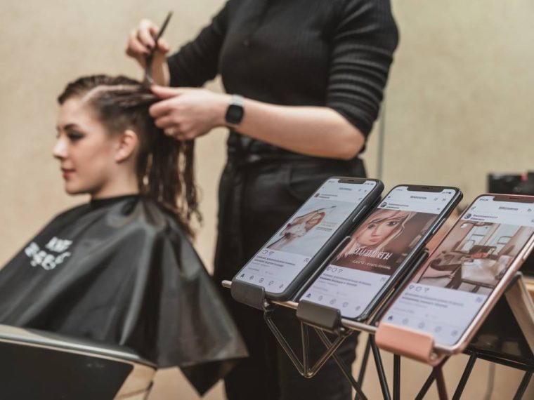 comment utiliser les réseaux sociaux pour promouvoir votre salon professionnel